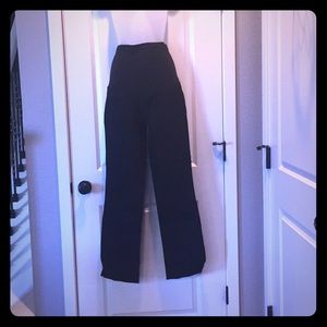 A:glow maternity pants